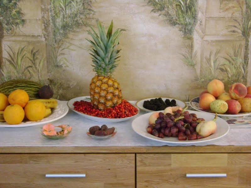 אוטובוירן Pension Mozart מראה חיצוני תמונה